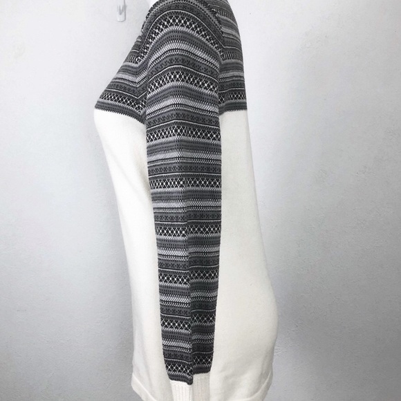 Woolrich Cream Crew Button Neck Sweater Size M - Picture 3 of 6